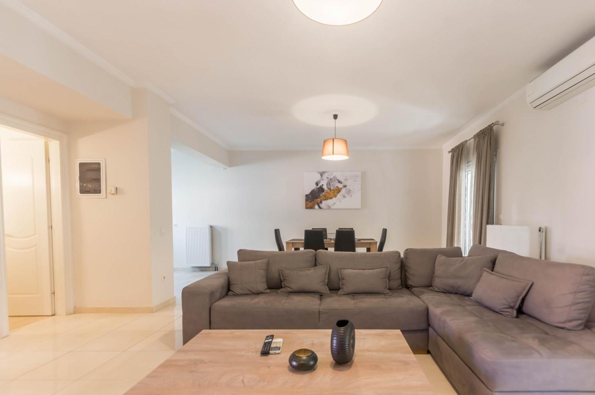 διωροφη μεζονετα-2km απο το κεντρο-iliana House Apartment Alepou