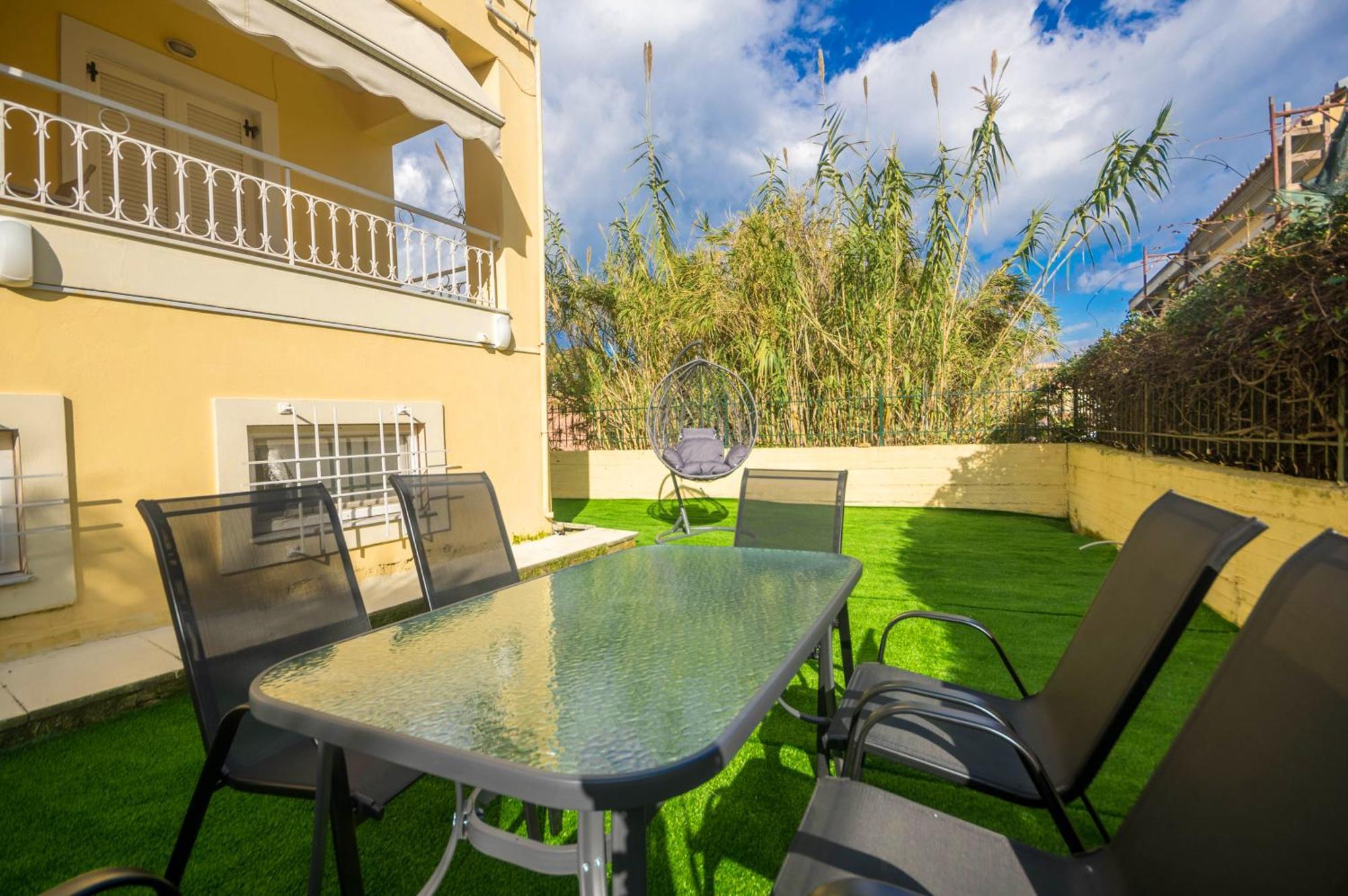 Apartment διωροφη μεζονετα-2km απο το κεντρο-iliana House