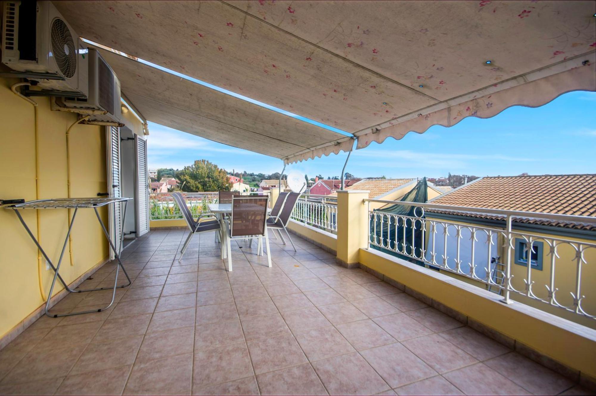 Apartment διωροφη μεζονετα-2km απο το κεντρο-iliana House Alepou